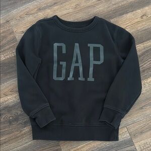 GAP Black Sweatshirt. Boys size M
